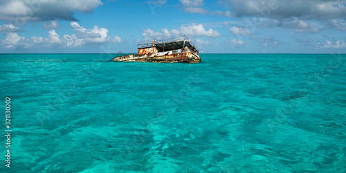 Ship wreck, Bahamas