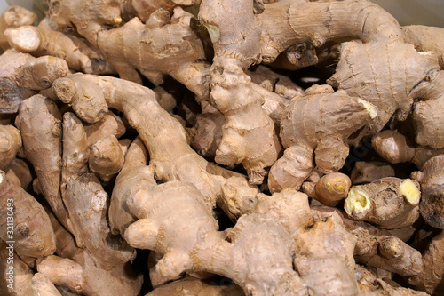 ginger roots for food texture