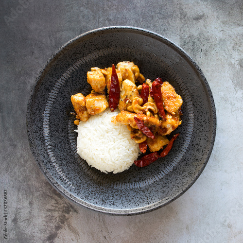 Spicy Cashew Chicken with C...