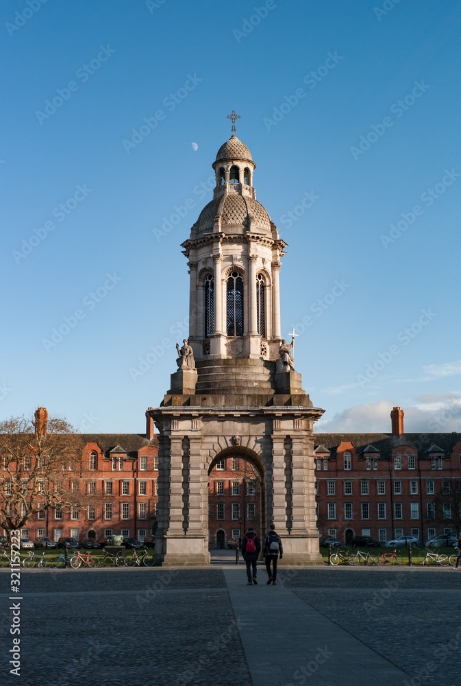 Students walking through the grounds of Trinity collage in Dublin city centre,
