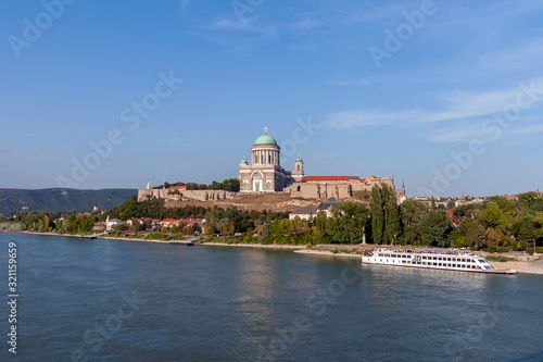 Basilica of the Blessed Virgin Mary at Esztergom by the River Da © skovalsky
