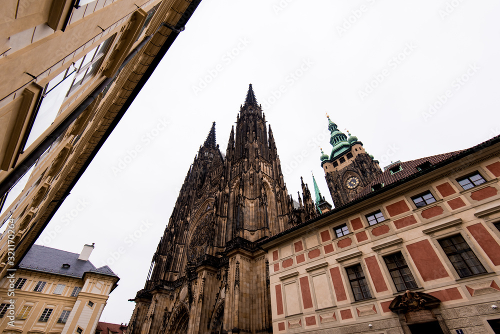 Fototapeta premium Gothic Style Saint Vitus Cathedral in Prague, Czechia