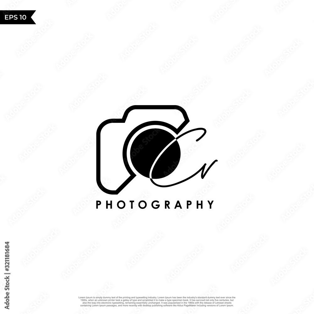 Obraz premium Initial Letter CV with camera. Logo photography simple luxury vector.