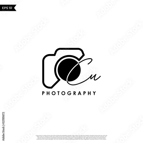 Initial Letter CU with camera. Logo photography simple luxury vector.