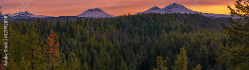 Mountain Panorama - Bend Oregon - Three Sisters Wilderness