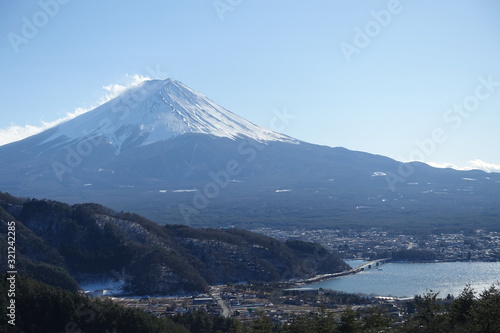 Fototapeta Naklejka Na Ścianę i Meble -  富士五湖の美しい景色