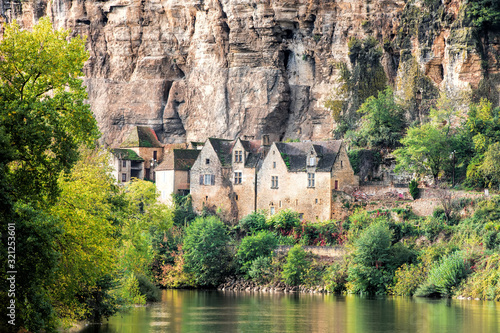 village of Roque-Gageac in the Dordogne