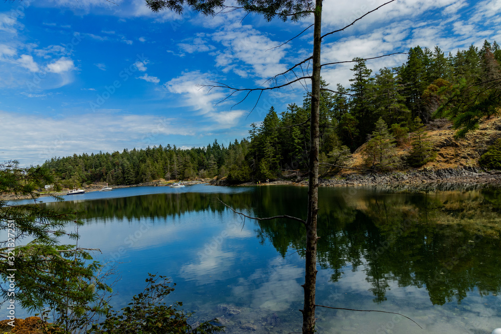 Obraz premium Beautiful summer day on the sunshine coast. Smuggler's Cove, Sunshine Coast, BC, Canada
