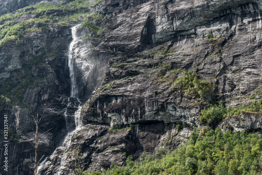 Wasserfälle im Romsdal