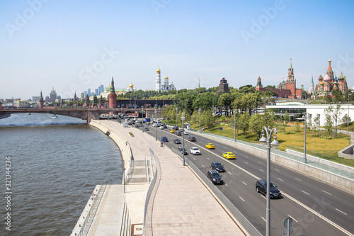 Canvas Print View of the Moscow across the river