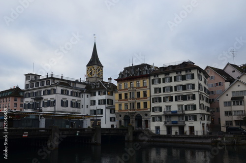 Zurich is the capital of the canton of the same name in the north-east of the country. The city was built on both banks of the Limmat River, originating in Lake Zurich. The largest city in Switzerland © lado13