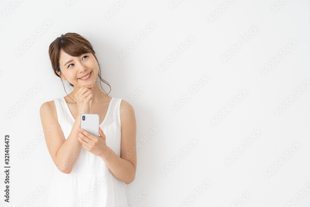 女性 白ワンピース 女性 白ワンピース