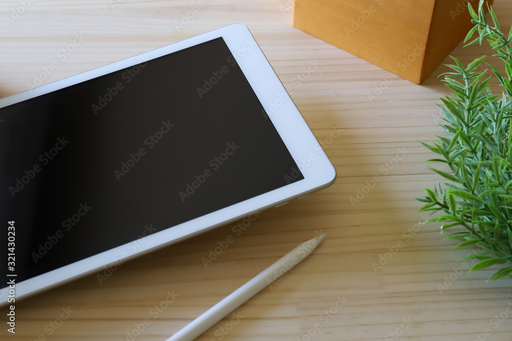 タブレットとタッチペン タブレットとタッチペン
