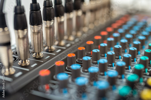 Audio jack on sound mixer control, Selective focus