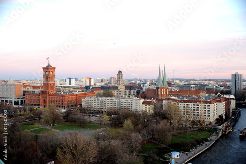 Berlin, Rotes Rathaus © fotograupner