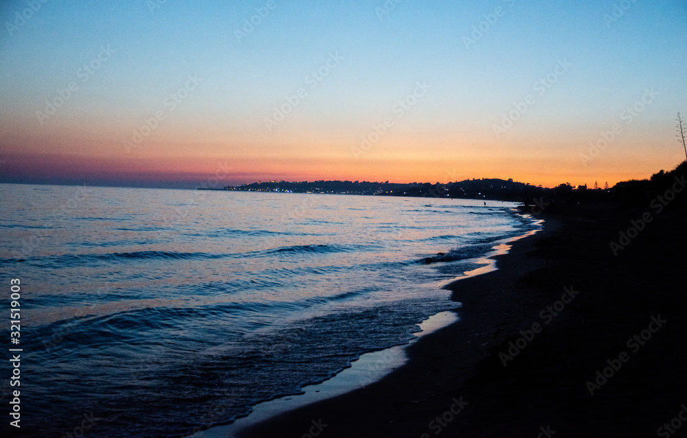 Obraz premium Sunset in Sicily
