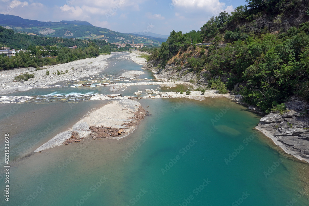 Bobbio, Italy : Bobbio ( Borghi pie' belli D'italia ), Piacenza, Emilia Romagna, Italy: the Trebbia river from the medieval bridge