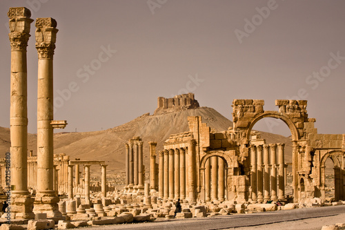 Palmyra Roman Ruins in Syria photo