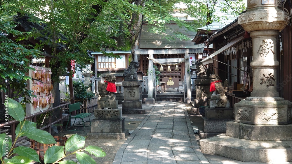 神社