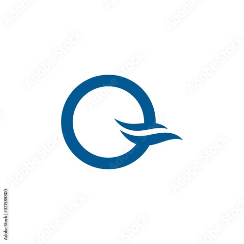 Q letter logo template vector