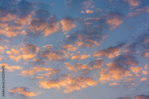 Fototapeta Naklejka Na Ścianę i Meble -  Low Angle View Of Cloud Sky During Sunrise. Beautiful clouds and sky.