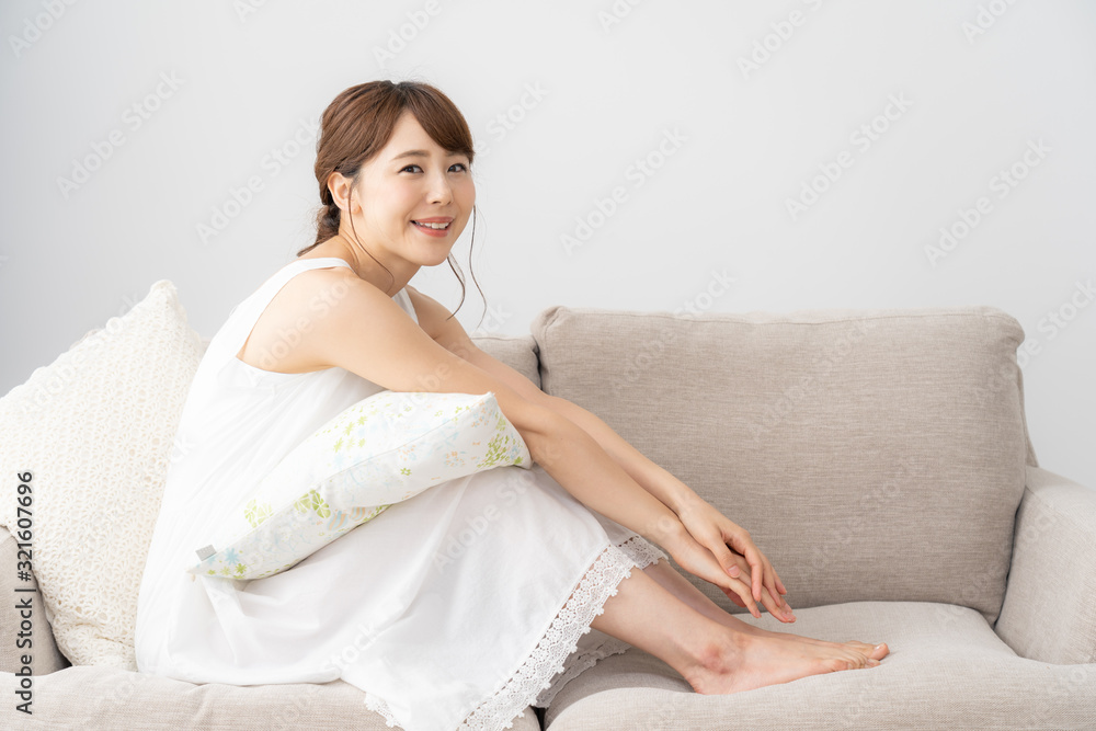 女性 白ワンピース 女性 白ワンピース