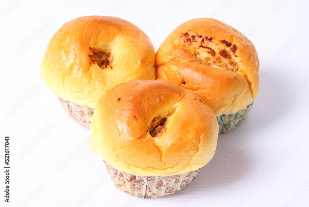bun bread fill with custard cream bun bread fill with custard cream