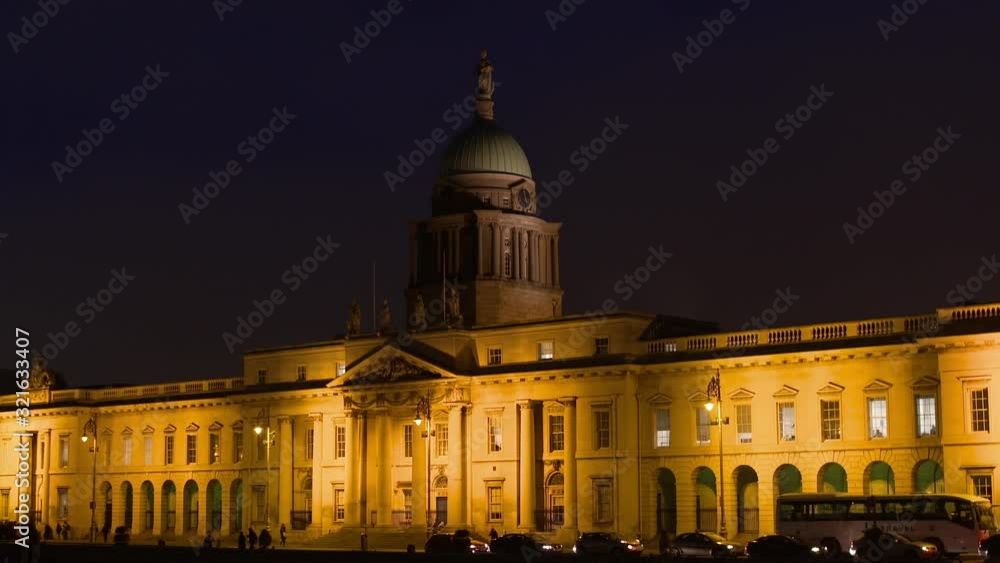 The Custom House in Dublin at night The Custom House in Dublin at night