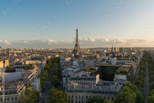 Aerial view of Paris City and the Eiffel Tower during the sunset © Sen