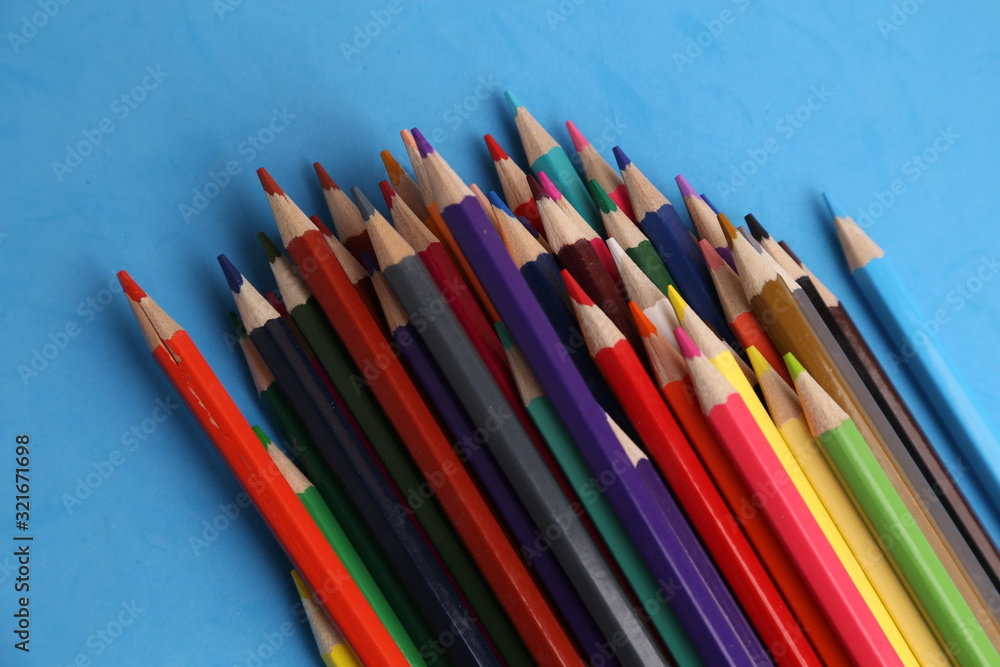 colored wooden pencils to draw colored wooden pencils to draw