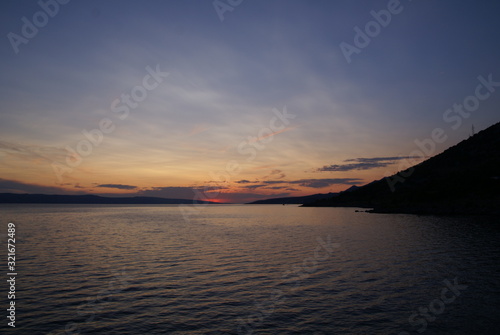 magnifique coucher de soleil en Croatie