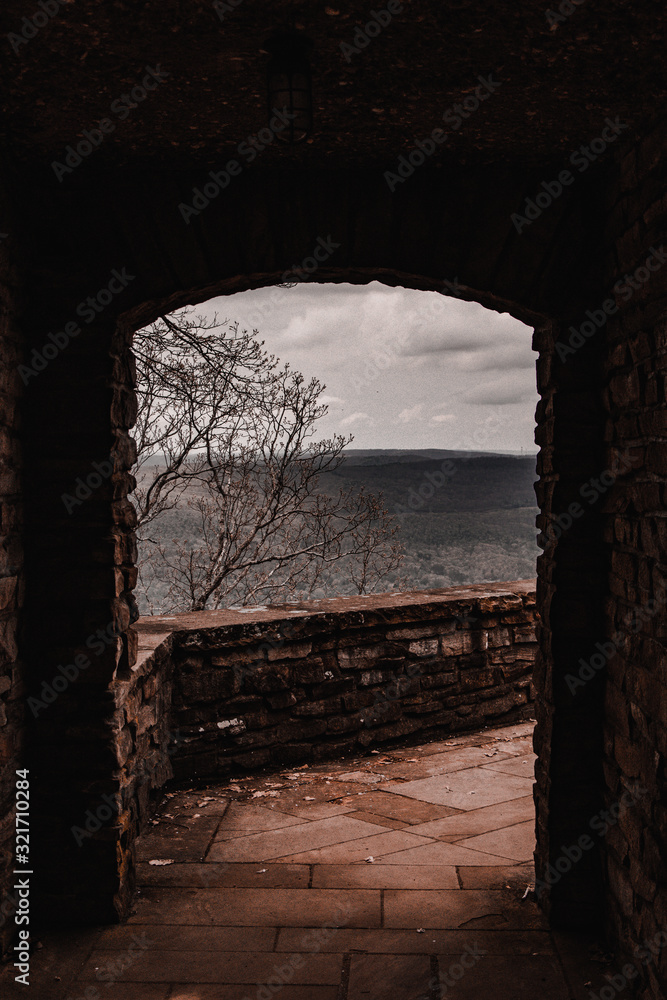 Fototapeta premium old wall with window