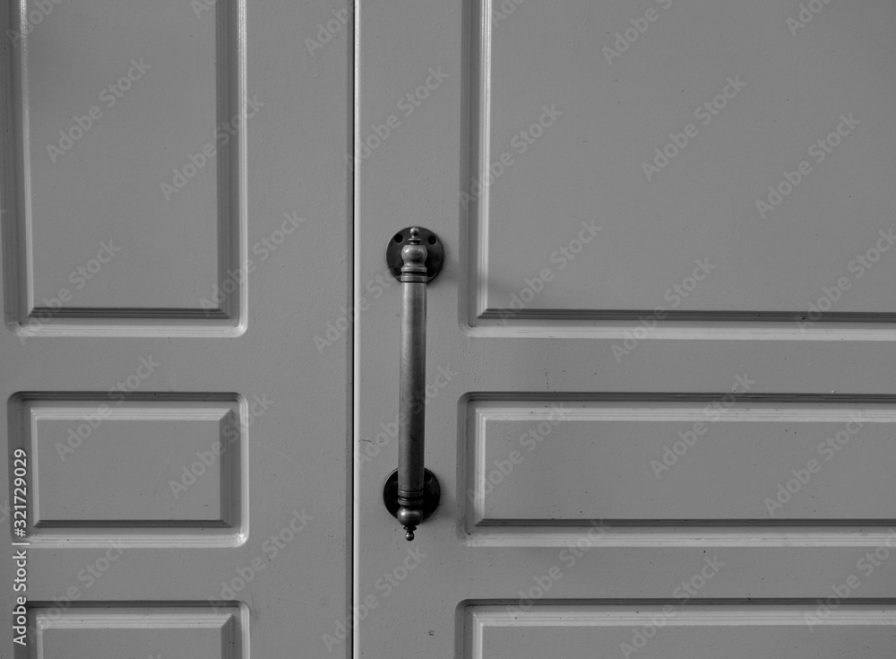 Obraz premium old wooden door