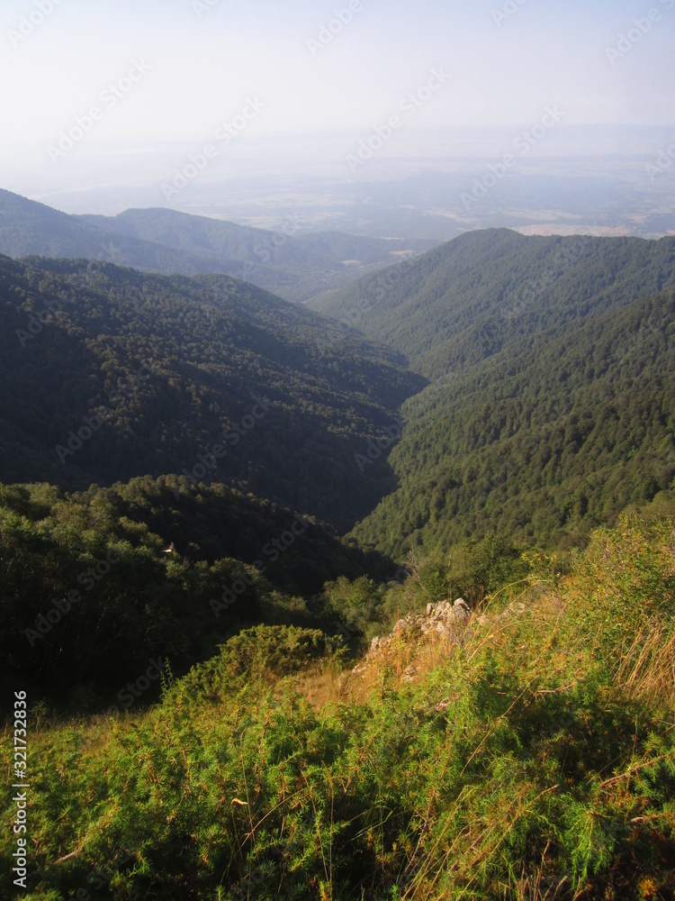 Fototapeta premium Trek to the Black Rock Lake