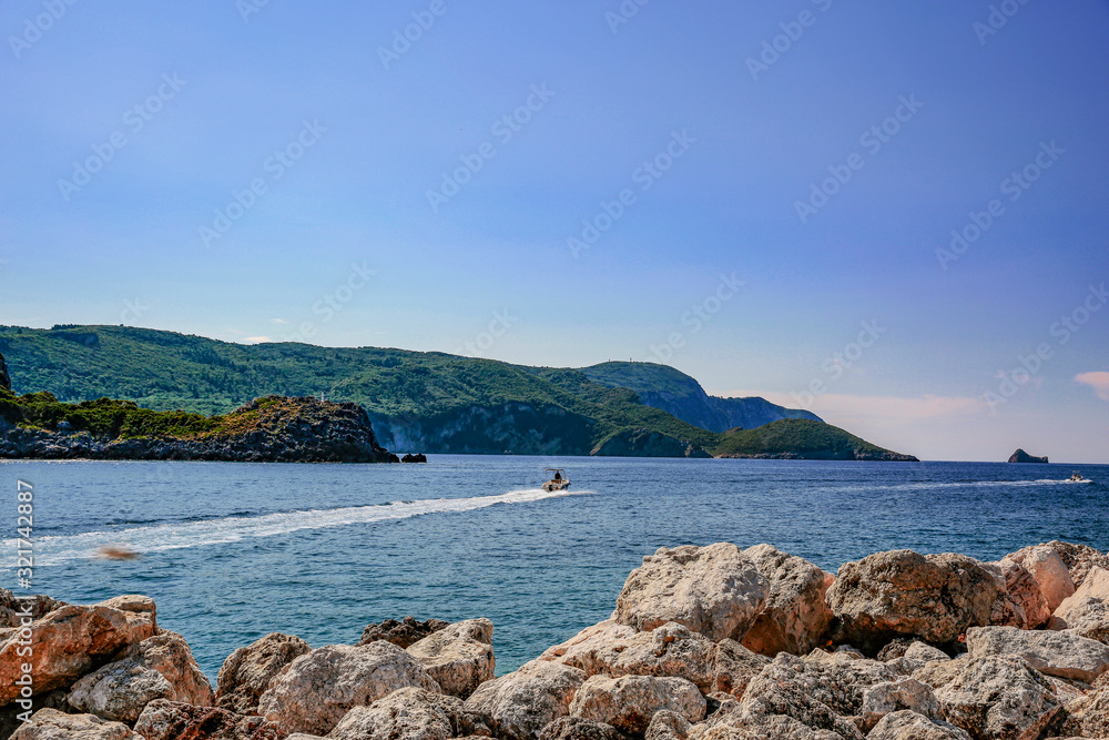 Summer photo of sea and blue sky 
