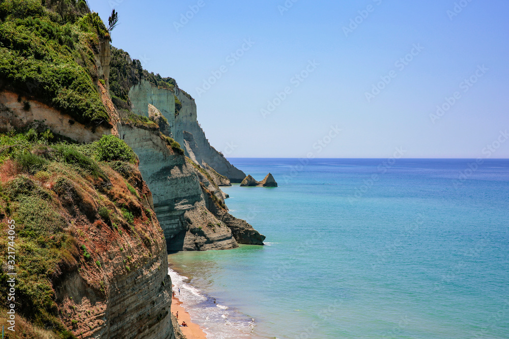 Fototapeta premium Summer photo of sea and blue sky