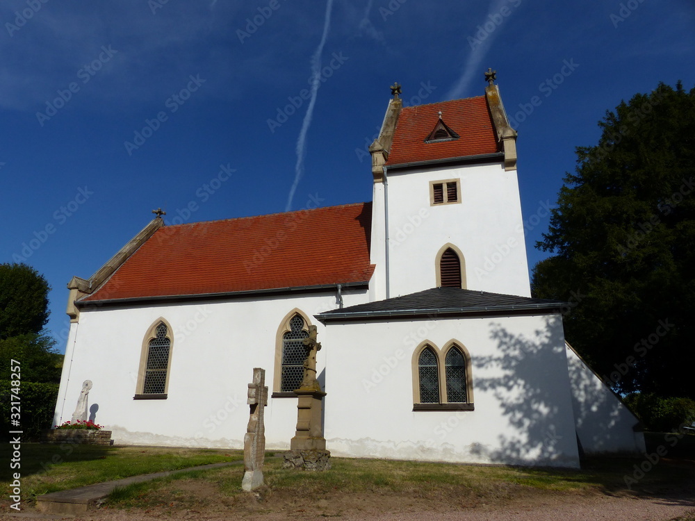 Taufkirche der heiligen Hildegard von Bingen in Bermersheim v.d.H. / Rheinhessen 