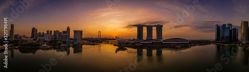 Canvas Print Skyline and iconic building of Lion city Singapore in daylight