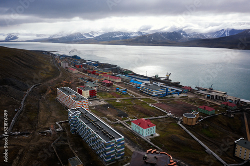 Barentsburg, Spitsbergen photo