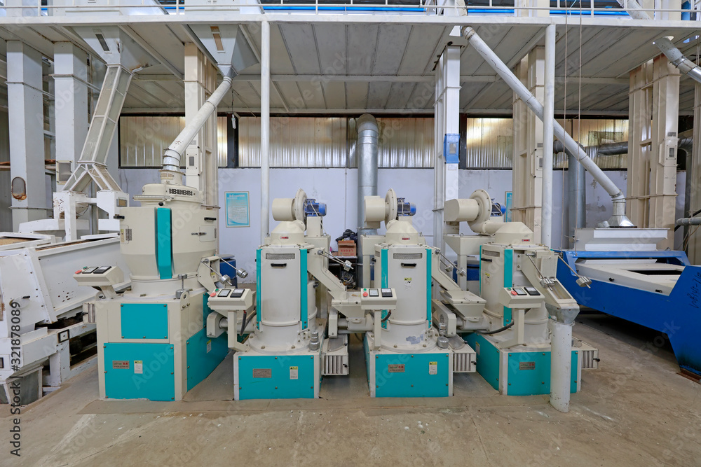 Rice processing machinery and equipment Rice processing machinery and equipment