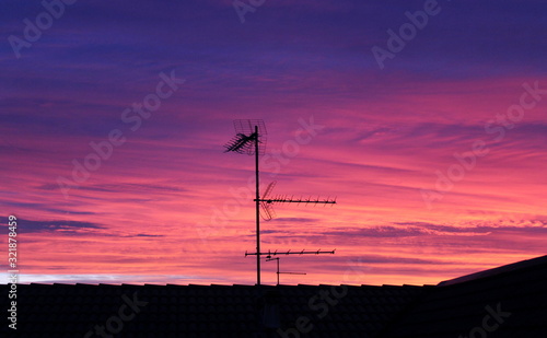 Tramonto romantico in città 