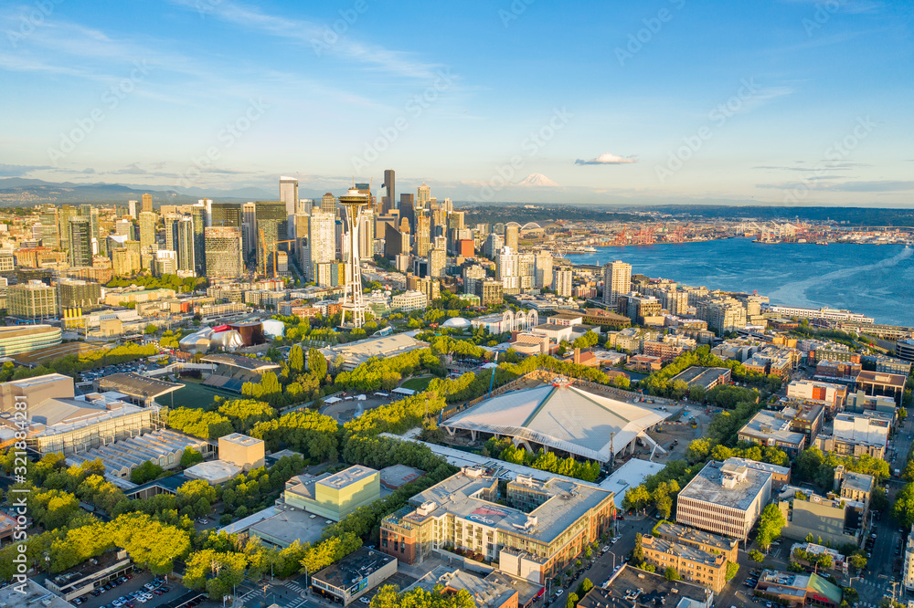 Aerial photo of the Seattle from Queen Anne