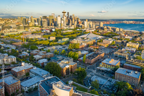 Aerial photo of the Seattle from Queen Anne