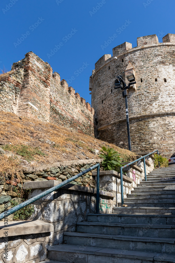 Fototapeta premium Ancient Fortification in city of Thessaloniki, Greece