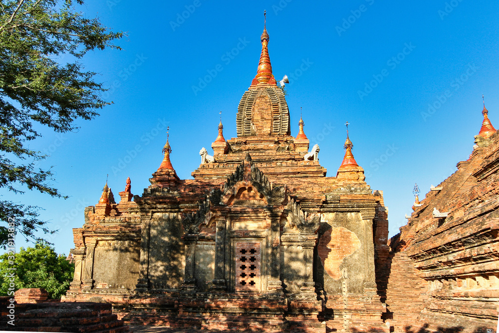 Dhamma Ya Zi Ka Pagoda in Bagan, Myanmar former Burma