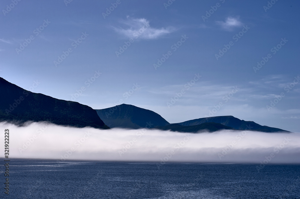 Norwegen Küste Nebelbank 