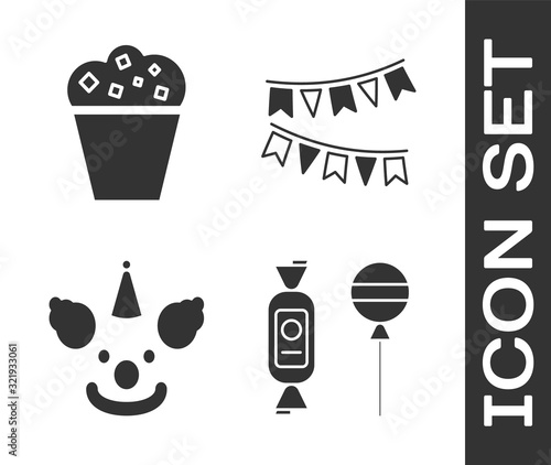Set Lollipop , Popcorn in cardboard box , Clown head  and Carnival garland with flags  icon. Vector