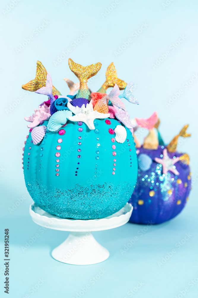 Naklejka premium Mermaid pumpkin