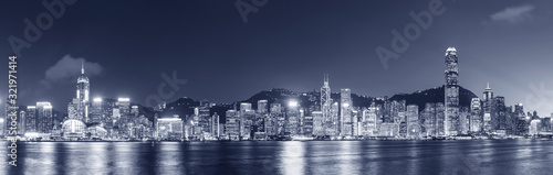 Panorama of Victoria harbor of Hong Kong city at dusk © leeyiutung