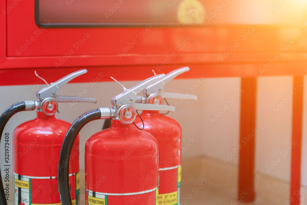Obraz premium Fire extinguisher in hotel